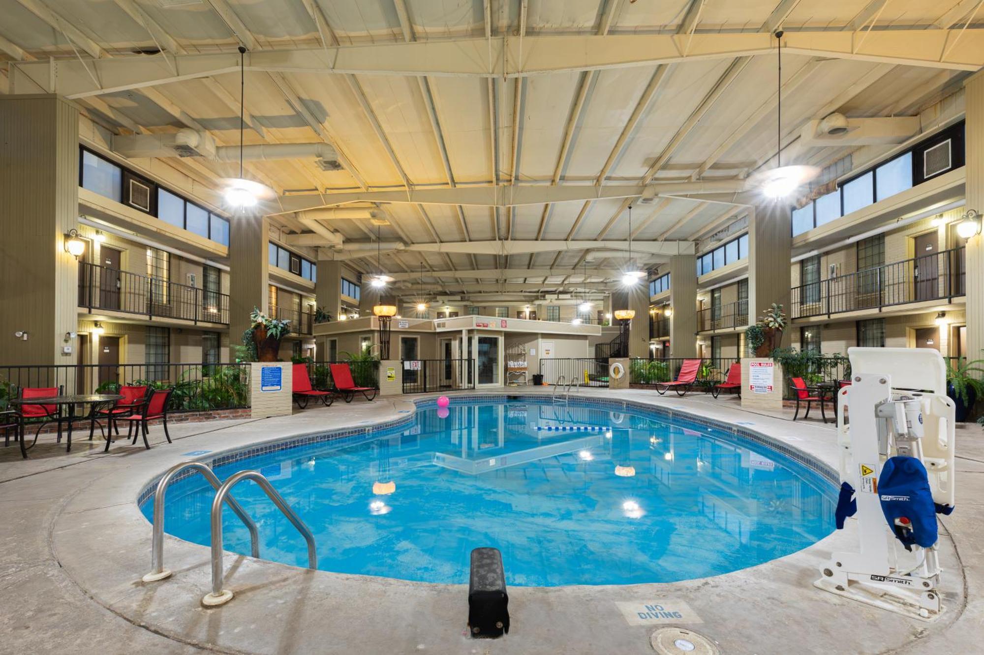 Northwest Inn Woodward Экстерьер фото